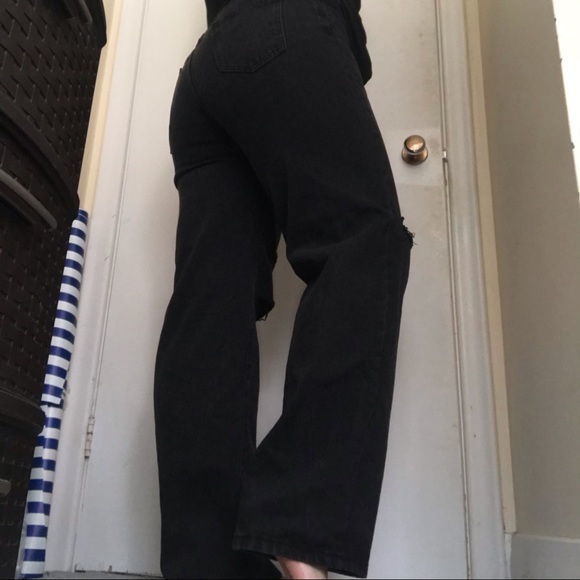 SHEIN Black Ripped Jeans - Picture 2 of 7